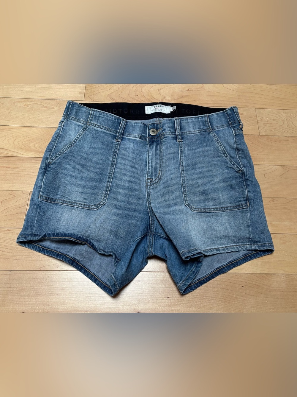 Torrid Light Wash Denim Shorts with Contrast Stitching